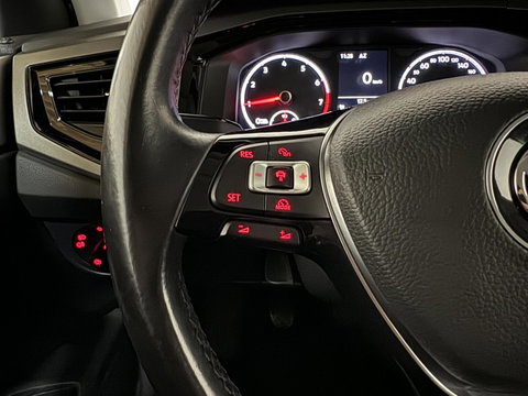 Volkswagen Polo 1.0 TSI Comfortline ACC Navi Camera CarPlay NAP