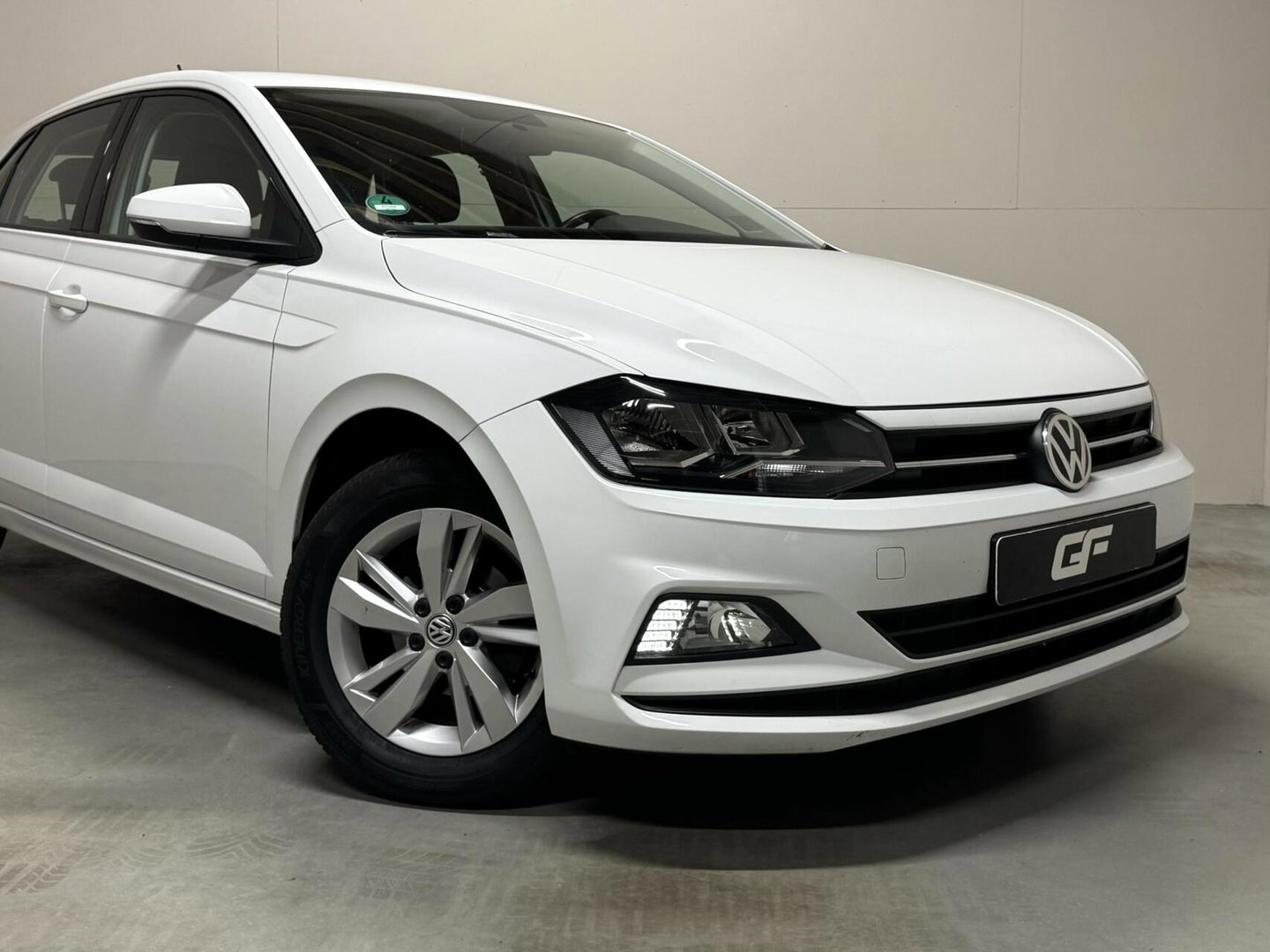 Volkswagen Polo 1.0 TSI Comfortline ACC Navi Camera CarPlay NAP