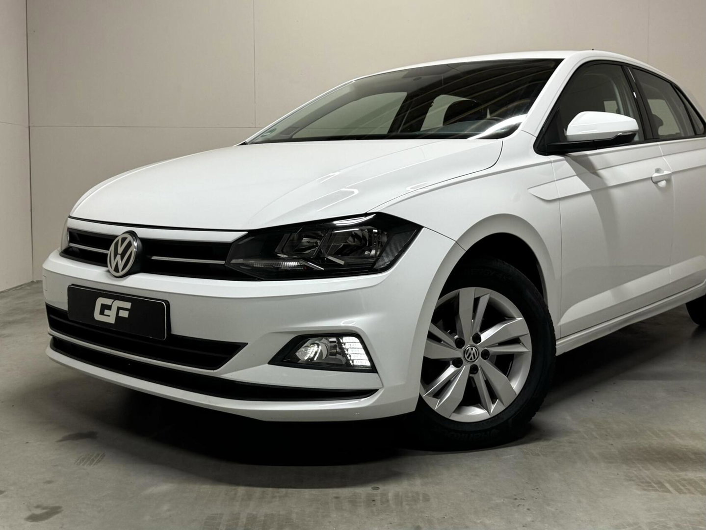 Volkswagen Polo 1.0 TSI Comfortline ACC Navi Camera CarPlay NAP