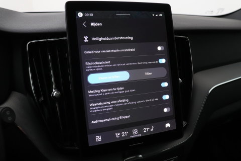 Volvo XC60 T6 Plus Black Edition | Harman/Kardon | Panoramadak | Head-Up | 360-camera