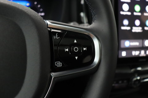 Volvo XC60 T6 Plus Black Edition | Harman/Kardon | Panoramadak | Head-Up | 360-camera