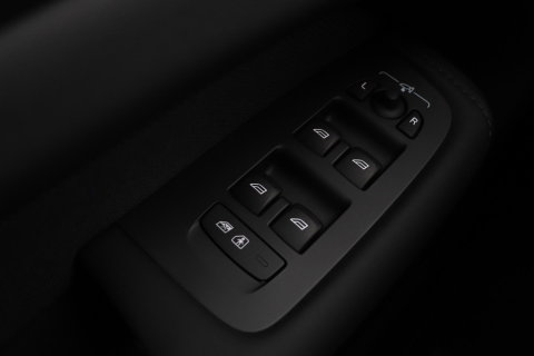 Volvo XC60 T6 Plus Black Edition | Harman/Kardon | Panoramadak | Head-Up | 360-camera