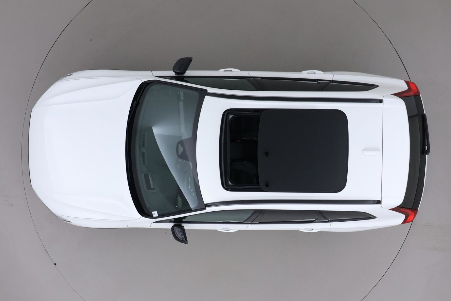 Volvo XC60 T6 Plus Black Edition | Harman/Kardon | Panoramadak | Head-Up | 360-camera
