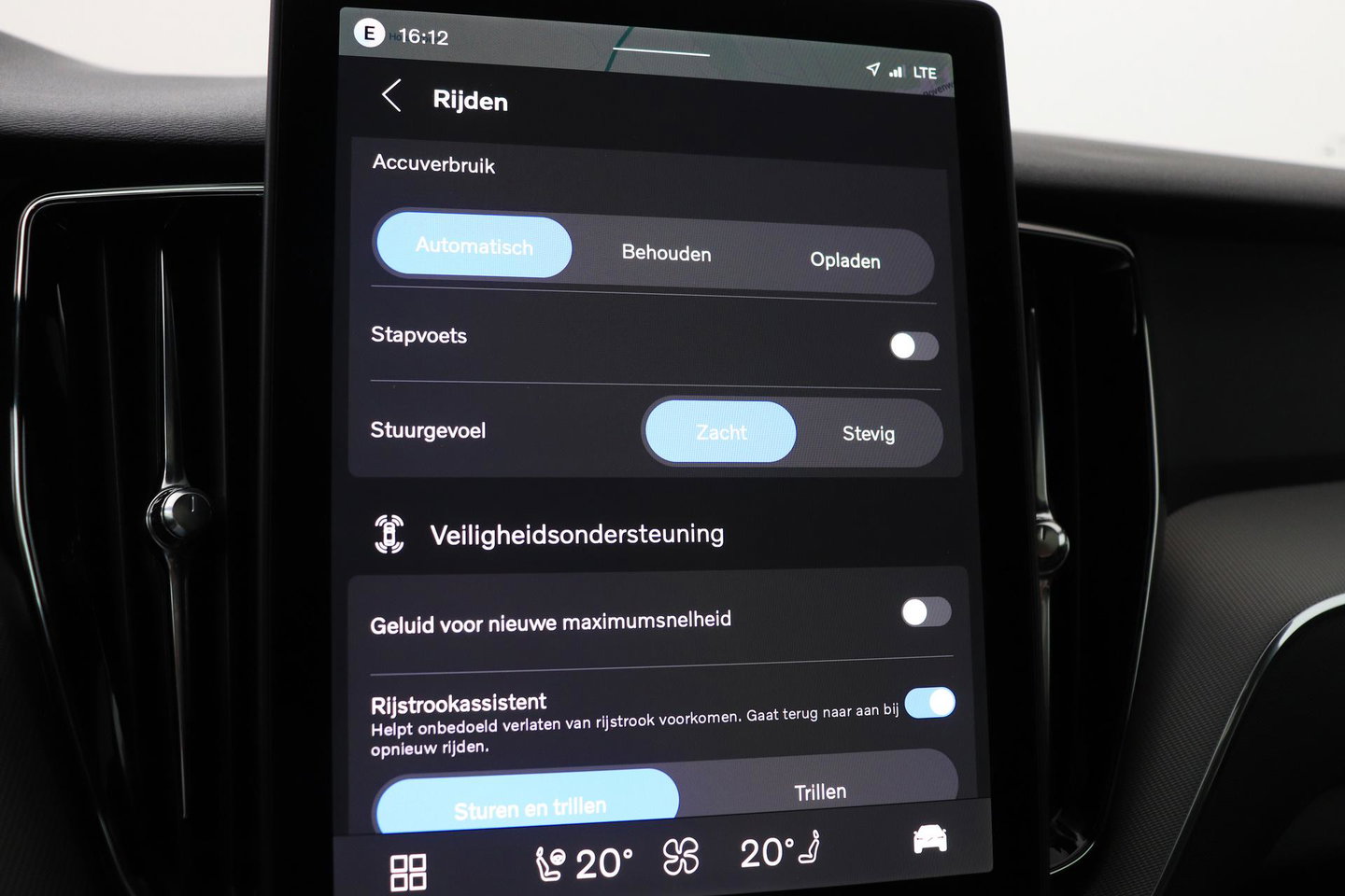 Volvo XC60 T6 Plus Black Edition | Harman/Kardon | Panoramadak | Head-Up | 360-camera