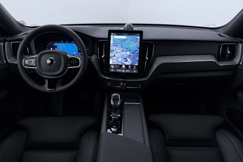 Volvo XC60 T6 Ultra Black Edition | 22 Inch | Luchtvering | Bowers & Wilkins | 360° Camera | Stoelventilatie