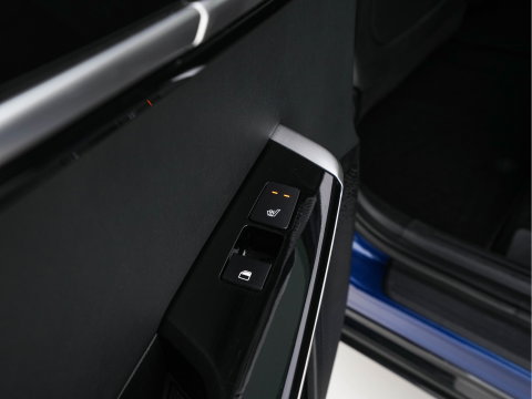 Kia Ev6 Plus 77.4 kWh [3-Fase-11kW] {SoH-96%} (INCL-BTW) Aut. *LEATHER | ADAPTIVE-CRUISE | DIGI-COCKPIT | MERIDIAN-AUDIO | MEMORY-PACK | FULL-LED | KEYLESS | CAMERA | DAB | BLIND-SPOT | NAVI-FULLMAP | PRIVACY-GLASS | AMBIENT-LIGHT | 19''