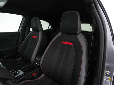 Opel Mokka Electric Level 4 50 kWh [3-Fase-11kW] {SoH-95%} (INCL.BTW) Aut. *HEATPUMP | LEATHER-FABRIC | DIGI-COCKPIT | FULL-LED | CAMERA | COMFORTSEATS | KEYLESS | DAB+ | ECC | CRUISE | 17''ALU*