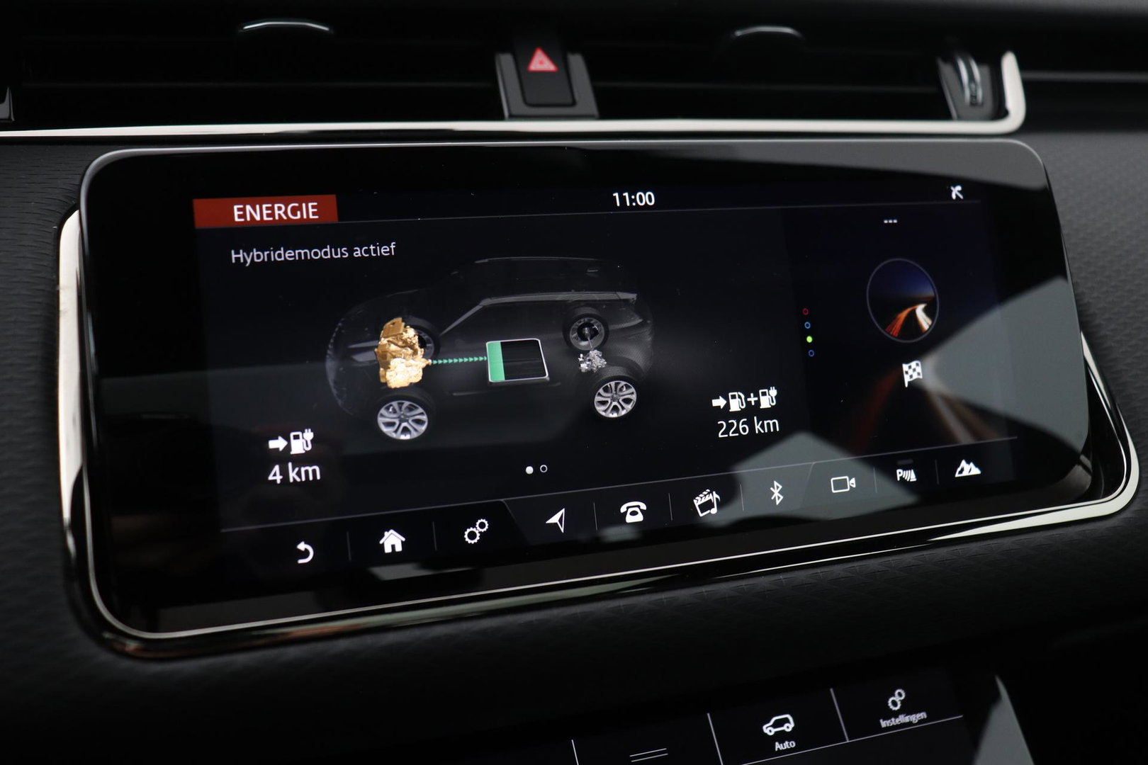 Land Rover Range Rover Evoque P300e R-Dynamic S | Panoramadak | Meridian | Stoel+Stuurverwarming | 20 Inch