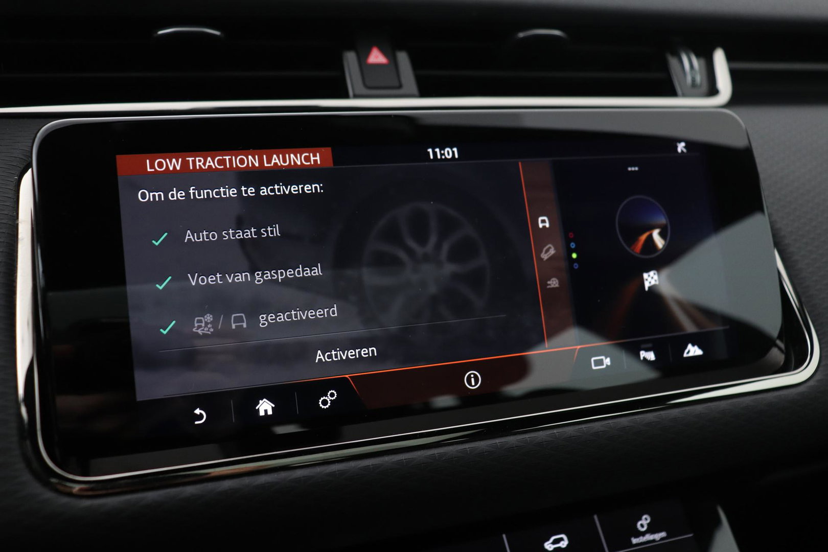 Land Rover Range Rover Evoque P300e R-Dynamic S | Panoramadak | Meridian | Stoel+Stuurverwarming | 20 Inch