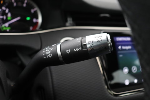 Land Rover Range Rover Evoque P300e R-Dynamic S | Panoramadak | Meridian | Stoel+Stuurverwarming | 20 Inch