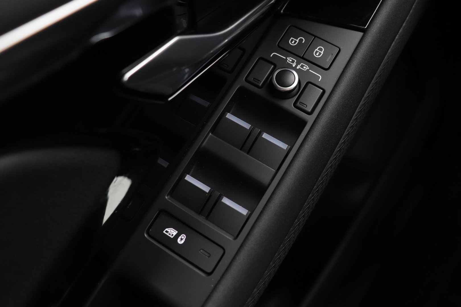 Land Rover Range Rover Evoque P300e R-Dynamic S | Panoramadak | Meridian | Stoel+Stuurverwarming | 20 Inch