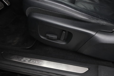 Land Rover Range Rover Evoque P300e R-Dynamic S | Panoramadak | Meridian | Stoel+Stuurverwarming | 20 Inch