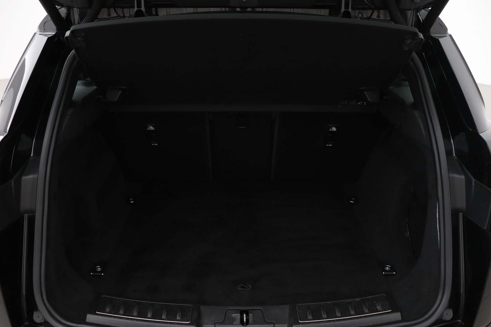 Land Rover Range Rover Evoque P300e R-Dynamic S | Panoramadak | Meridian | Stoel+Stuurverwarming | 20 Inch