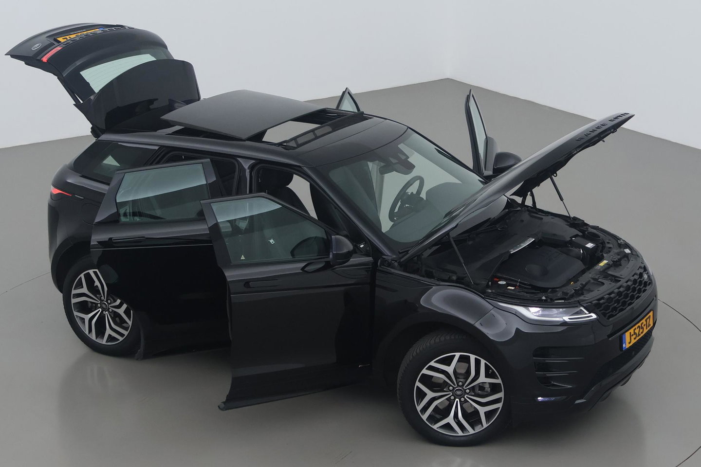 Land Rover Range Rover Evoque P300e R-Dynamic S | Panoramadak | Meridian | Stoel+Stuurverwarming | 20 Inch