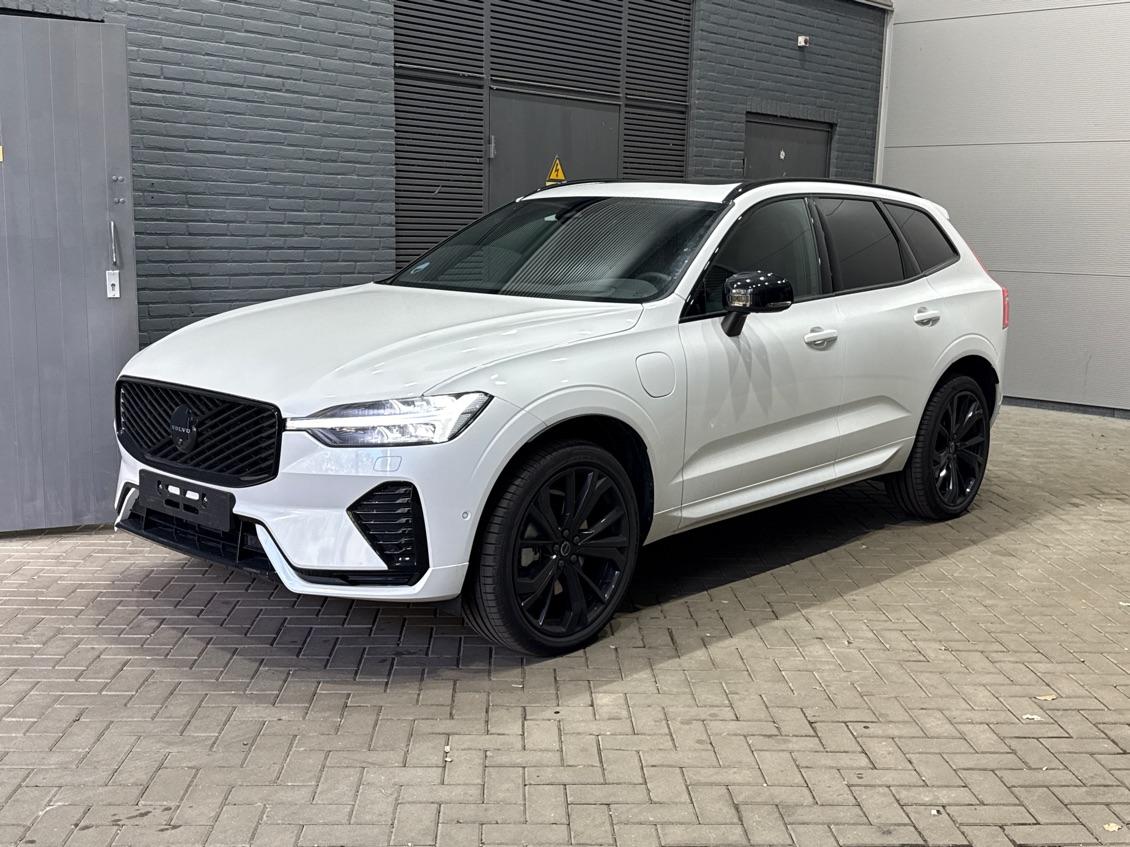 Volvo XC60 T6 Plus Black Edition | Harman/Kardon | Panoramadak | Pilot Assist | 360° Camera | Head-Up | Stoel+Stuurverwarming | 21 Inch