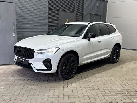 Volvo XC60 T6 Plus Black Edition | Harman/Kardon | Panoramadak | Pilot Assist | 360° Camera | Head-Up | Stoel+Stuurverwarming | 21 Inch