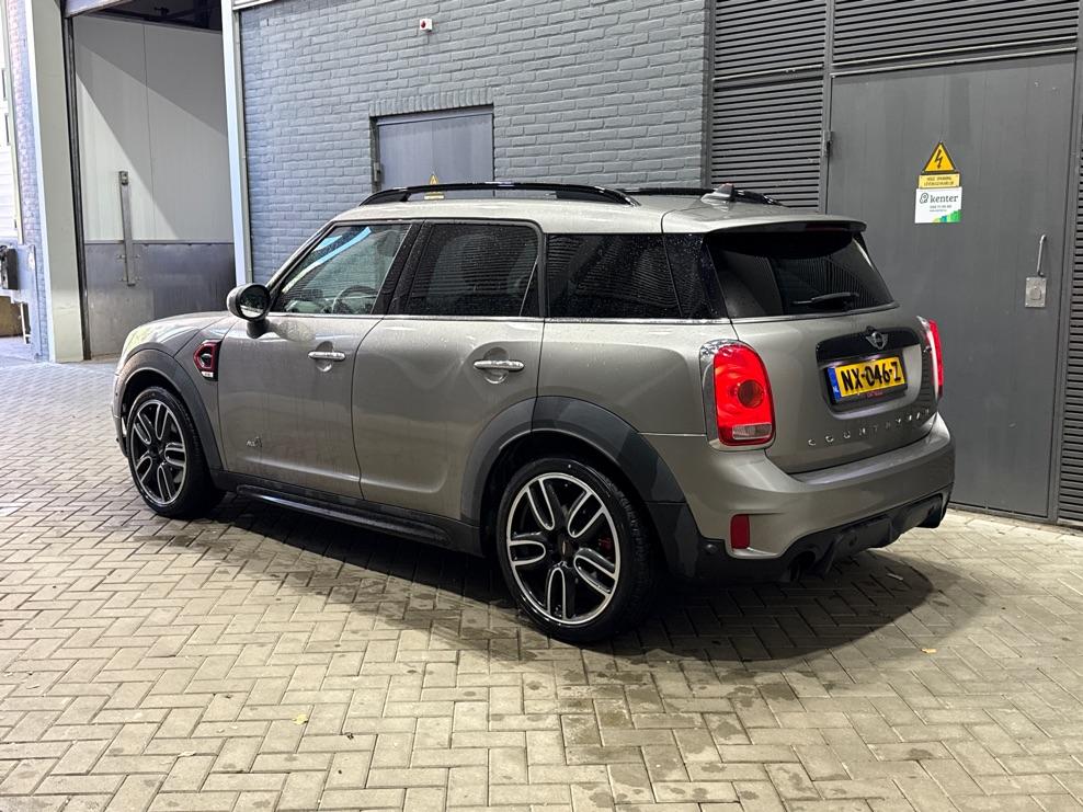 MINI Countryman 2.0 John Cooper Works ALL4 Chili | Harman/Kardon | Panoramadak | Head-Up | Camera | Comfort Access | Stoelverwarming | ACC