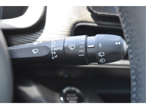 Jeep Avenger 1.2 Longitude Infotainment & Convenience pack | Keyless | DAB | Camera | Nav | Carplay | ADAS | Full LED | 4-Seasons
