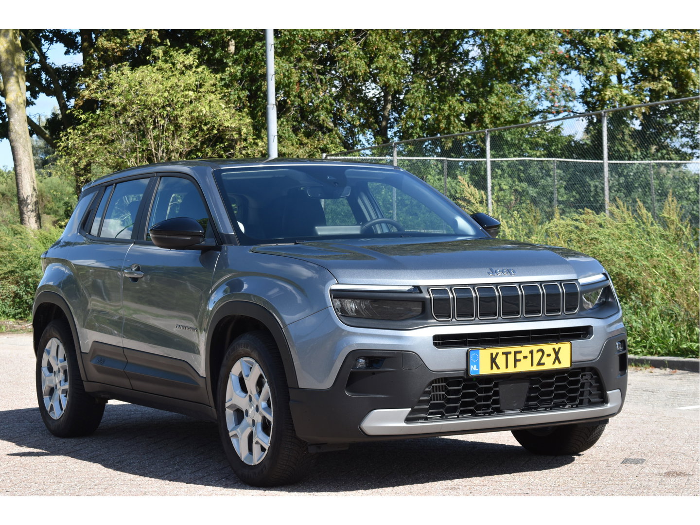 Jeep Avenger 1.2 Longitude Infotainment & Convenience pack | Keyless | DAB | Camera | Nav | Carplay | ADAS | Full LED | 4-Seasons