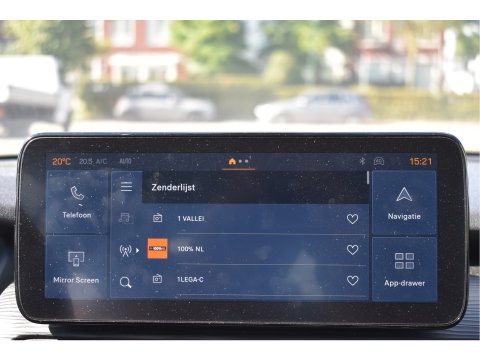 Jeep Avenger 1.2 Longitude Infotainment & Convenience pack | Keyless | DAB | Camera | Nav | Carplay | ADAS | Full LED | 4-Seasons