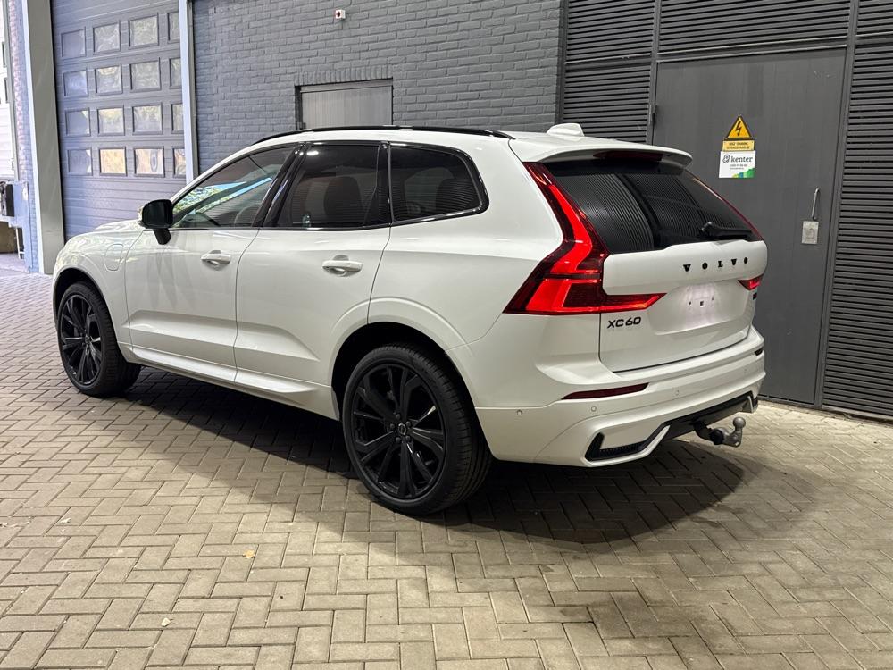 Volvo XC60 T6 Plus Black Edition | Bowers&Wilkins | Panoramadak | 360° Camera | Ventilatie + Massagestoelen | Trekhaak | Pilot Assist