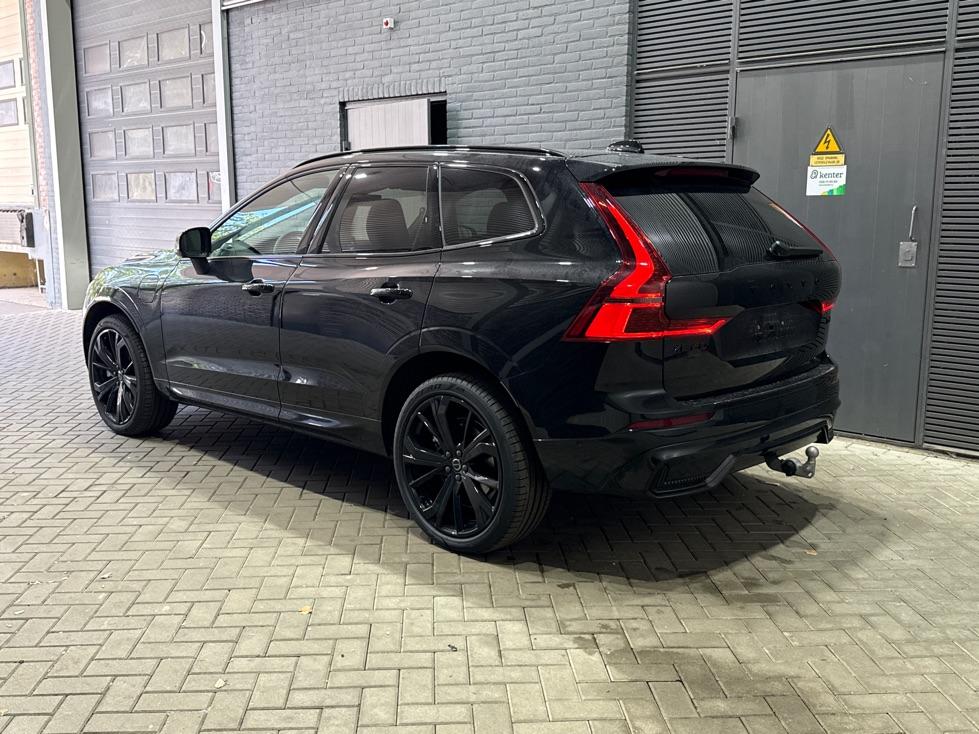 Volvo XC60 T6 Plus Black Edition | Bowers&Wilkins | Panoramadak | 360° Camera | Ventilatie + Massagestoelen | Trekhaak | Pilot Assist