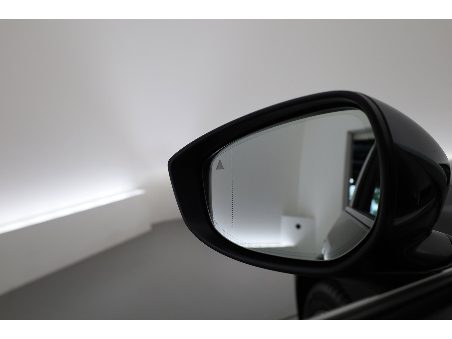 Mazda CX-30 2.0 e-SkyActiv-G M Hybrid Comfort | Rijklaar! | Adapt. Cruise | HUD | Bose | 360cam | Stoel- stuurverw. | Trekhaak | Apple CarPlay