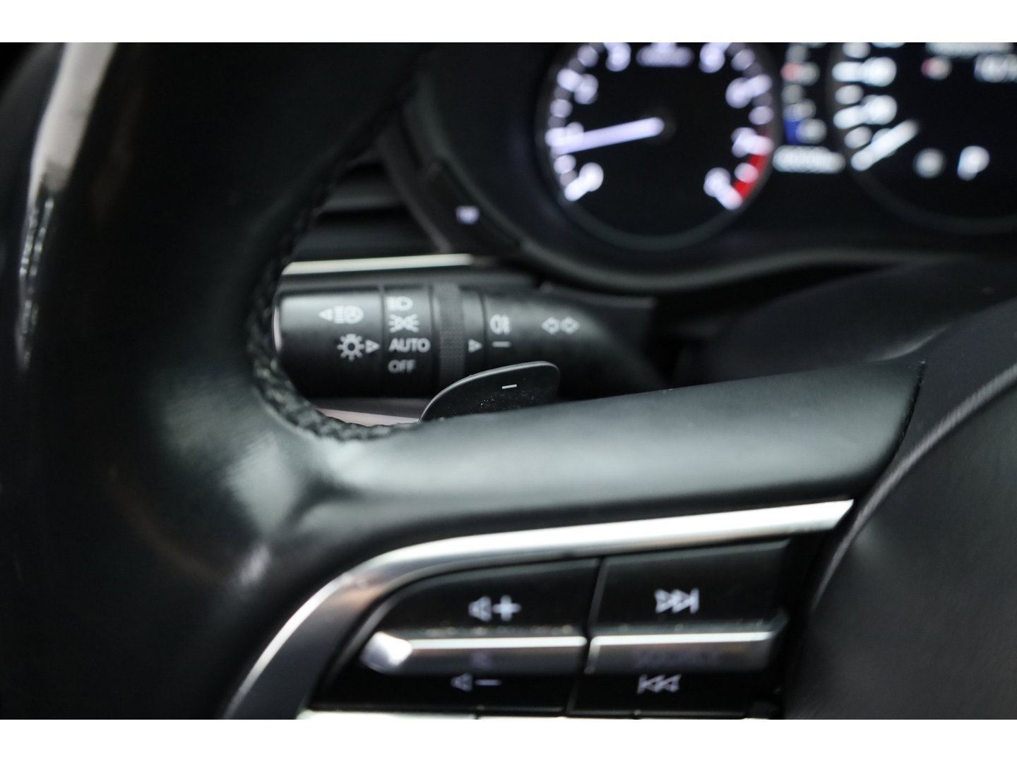 Mazda CX-30 2.0 e-SkyActiv-G M Hybrid Comfort | Rijklaar! | Adapt. Cruise | HUD | Bose | 360cam | Stoel- stuurverw. | Trekhaak | Apple CarPlay