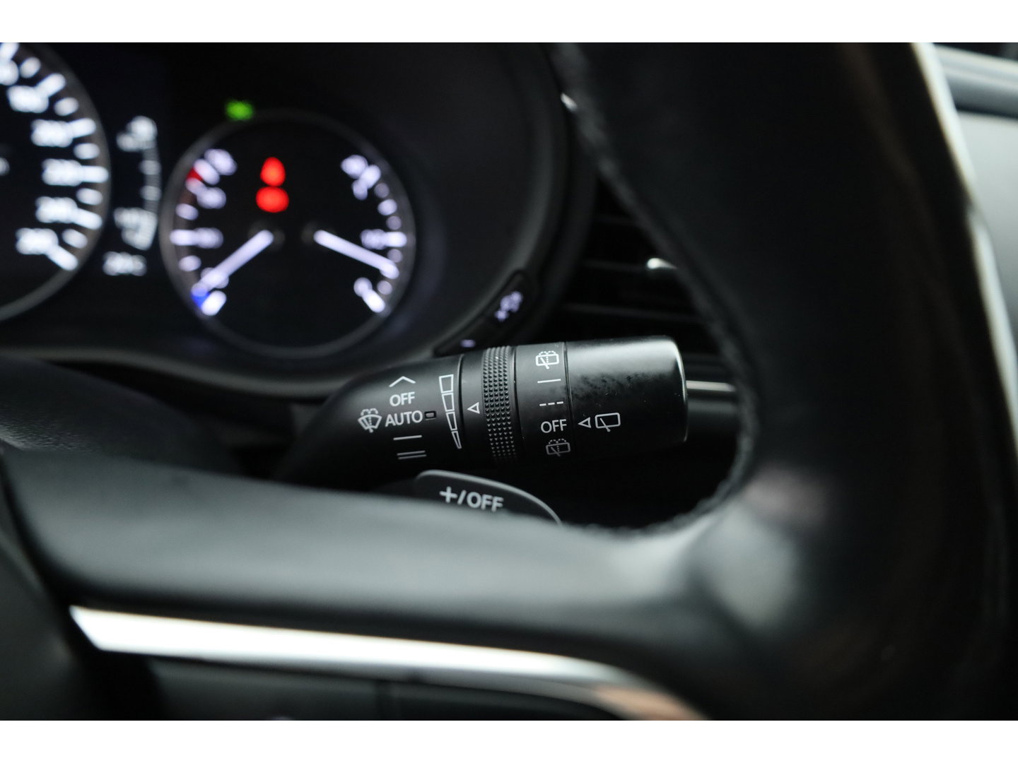 Mazda CX-30 2.0 e-SkyActiv-G M Hybrid Comfort | Rijklaar! | Adapt. Cruise | HUD | Bose | 360cam | Stoel- stuurverw. | Trekhaak | Apple CarPlay