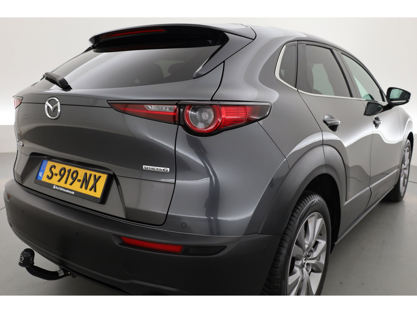 Mazda CX-30 2.0 e-SkyActiv-G M Hybrid Comfort | Rijklaar! | Adapt. Cruise | HUD | Bose | 360cam | Stoel- stuurverw. | Trekhaak | Apple CarPlay