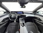 Peugeot e-3008