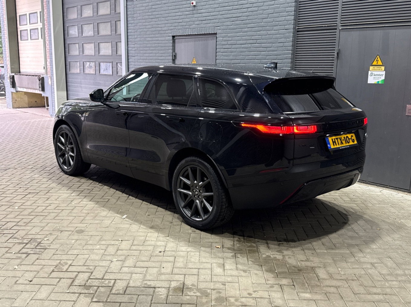 Land Rover Range Rover Velar 2.0 P400e S | ACC | Head-Up | Meridian | Memory | Stoel+Stuurverwarming | Black Pack | 21 Inch