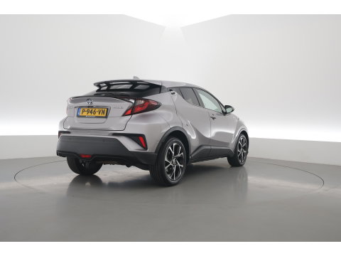 Toyota C-HR 1.8 Hybrid Executive | Rijklaar! | Cruise Contr. | Trekhaak | Camera | Keyless | Stoel- Stuurverw. | Apple CarPlay