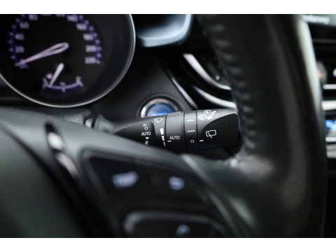 Toyota C-HR 1.8 Hybrid Executive | Rijklaar! | Cruise Contr. | Trekhaak | Camera | Keyless | Stoel- Stuurverw. | Apple CarPlay