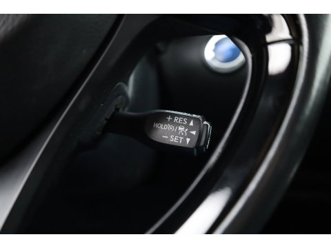 Toyota C-HR 1.8 Hybrid Executive | Rijklaar! | Cruise Contr. | Trekhaak | Camera | Keyless | Stoel- Stuurverw. | Apple CarPlay