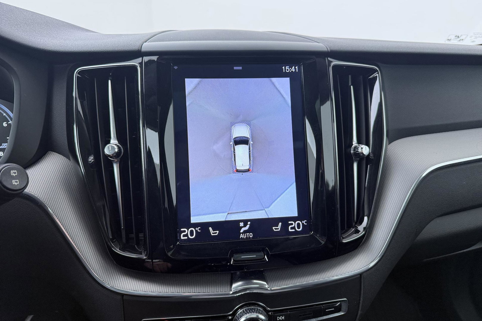 Volvo XC60 2.0 T5 Inscription | Luchtvering | Panoramadak | 360° Camera | BLIS | Standkachel | Stoel+Stuurverwarming | ACC