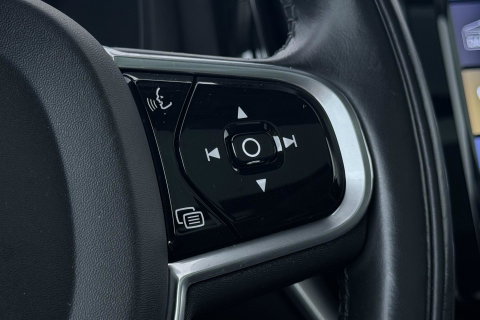 Volvo XC60 2.0 T5 Inscription | Luchtvering | Panoramadak | 360° Camera | BLIS | Standkachel | Stoel+Stuurverwarming | ACC