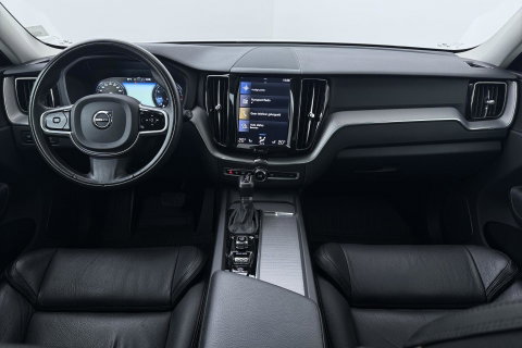 Volvo XC60 2.0 T5 Inscription | Luchtvering | Panoramadak | 360° Camera | BLIS | Standkachel | Stoel+Stuurverwarming | ACC