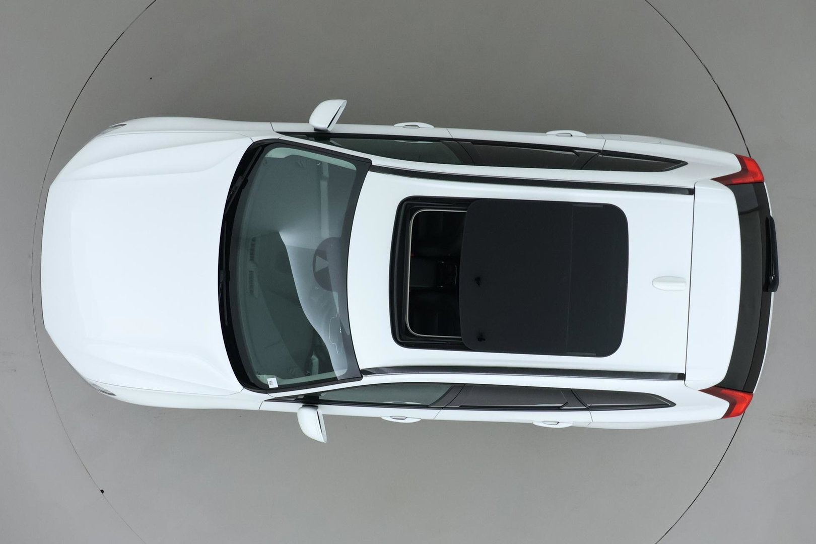 Volvo XC60 2.0 T5 Inscription | Luchtvering | Panoramadak | 360° Camera | BLIS | Standkachel | Stoel+Stuurverwarming | ACC