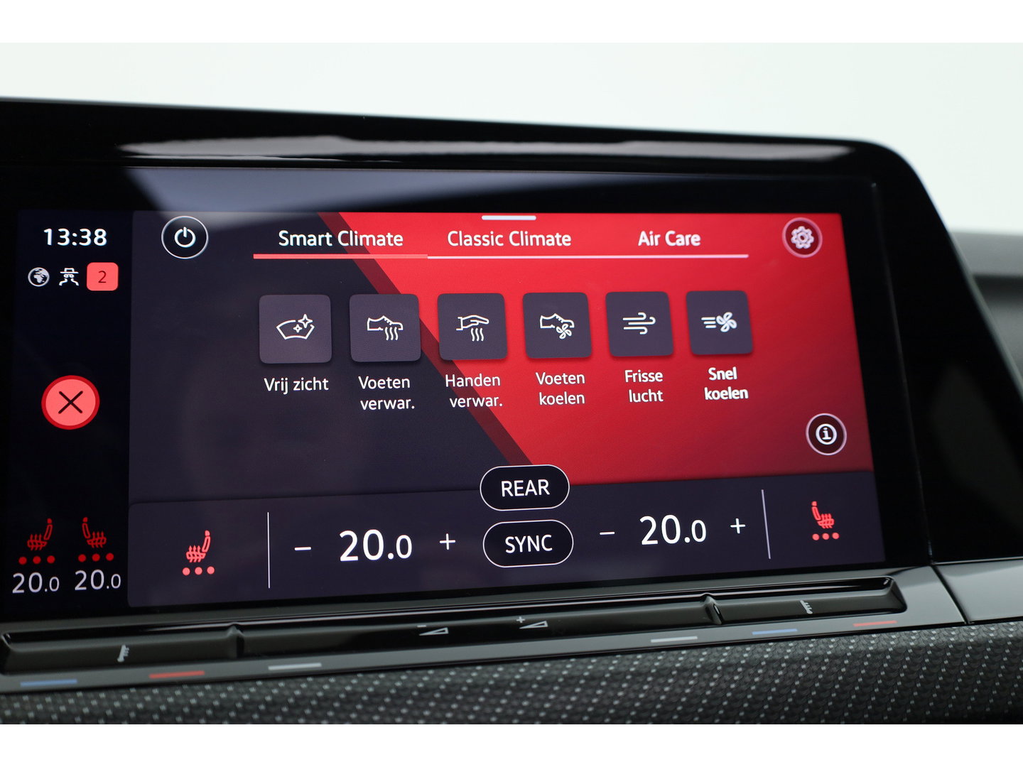Volkswagen Golf 1.5 eTSI R-Line DSG | Pano | Adapt. Cruise | IQ. Light | CarPlay | Navi | Camera | Stoel-Stuurverw.