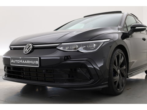 Volkswagen Golf 1.5 eTSI R-Line DSG | Pano | Adapt. Cruise | IQ. Light | CarPlay | Navi | Camera | Stoel-Stuurverw.