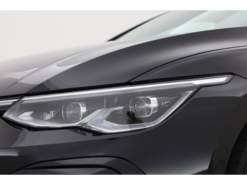 Volkswagen Golf 1.5 eTSI R-Line DSG | Pano | Adapt. Cruise | IQ. Light | CarPlay | Navi | Camera | Stoel-Stuurverw.