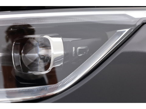 Volkswagen Golf 1.5 eTSI R-Line DSG | Pano | Adapt. Cruise | IQ. Light | CarPlay | Navi | Camera | Stoel-Stuurverw.