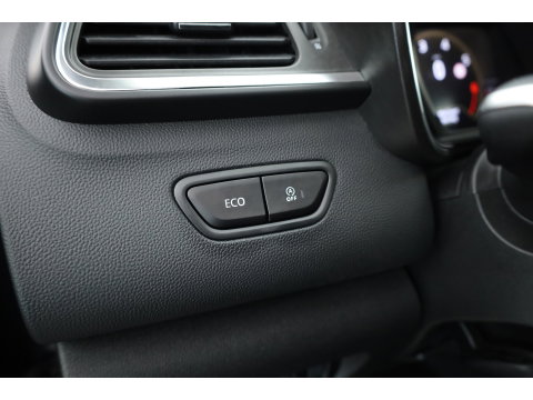 Renault Kadjar 1.3 TCe Equilibre | Cruise Control | Camera | Keyless | Navi | Apple CarPlay | PDC V+A | 17''
