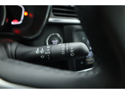 Renault Kadjar 1.3 TCe Equilibre | Cruise Control | Camera | Keyless | Navi | Apple CarPlay | PDC V+A | 17''