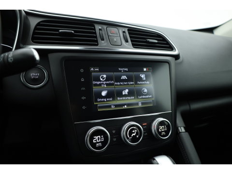 Renault Kadjar 1.3 TCe Equilibre | Cruise Control | Camera | Keyless | Navi | Apple CarPlay | PDC V+A | 17''