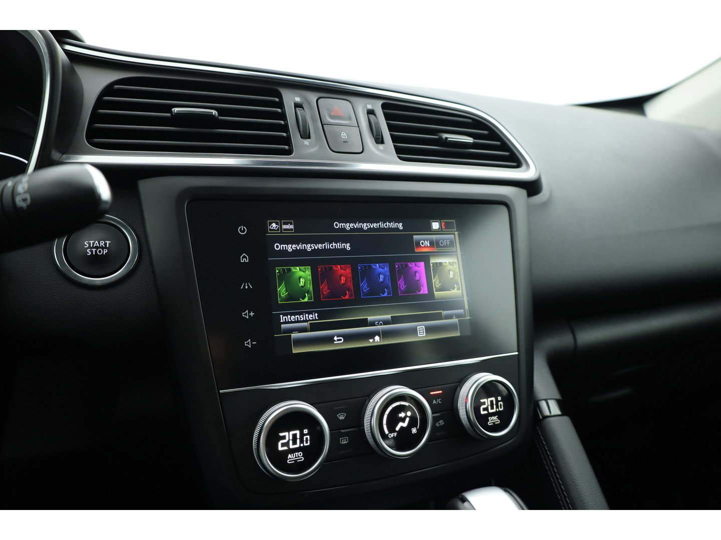 Renault Kadjar 1.3 TCe Equilibre | Cruise Control | Camera | Keyless | Navi | Apple CarPlay | PDC V+A | 17''
