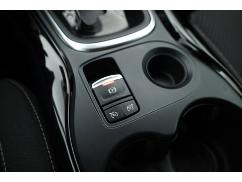 Renault Kadjar 1.3 TCe Equilibre | Cruise Control | Camera | Keyless | Navi | Apple CarPlay | PDC V+A | 17''