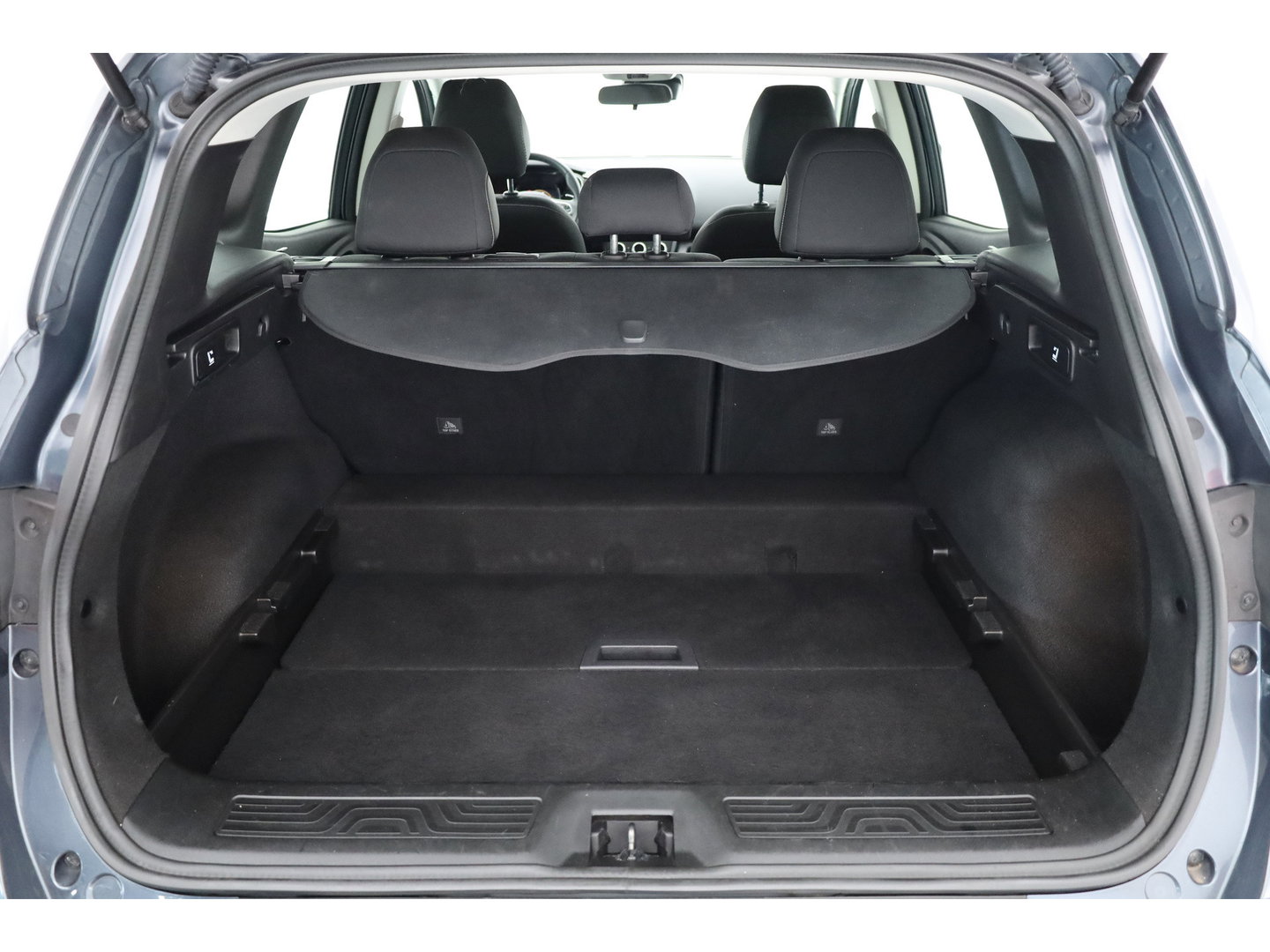 Renault Kadjar 1.3 TCe Equilibre | Cruise Control | Camera | Keyless | Navi | Apple CarPlay | PDC V+A | 17''