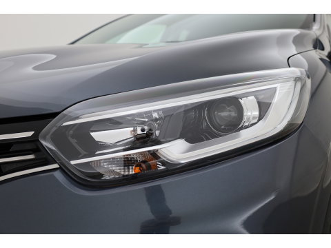 Renault Kadjar 1.3 TCe Equilibre | Cruise Control | Camera | Keyless | Navi | Apple CarPlay | PDC V+A | 17''